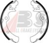 SUBAR 25178GA180 Brake Shoe Set